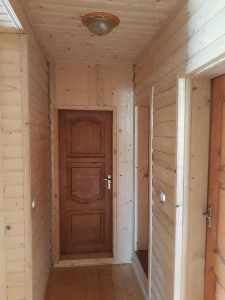 Анастасия Изки Экстерьер фото